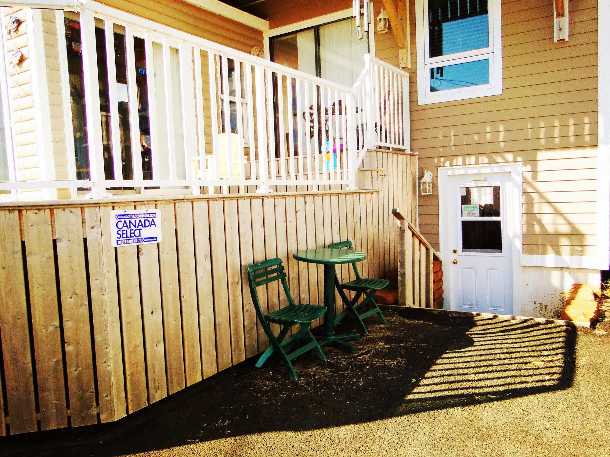 Blue Crest Cottages North Rustico Exterior photo