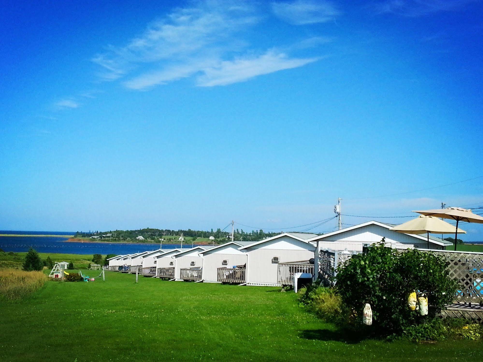 Blue Crest Cottages North Rustico Exterior photo