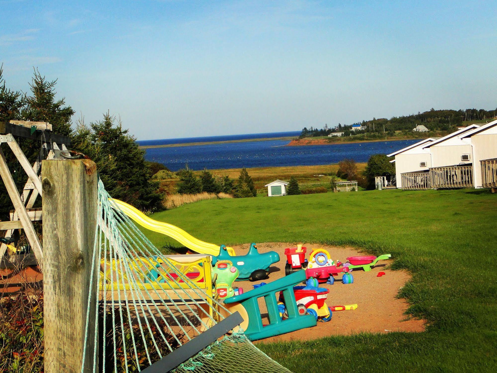 Blue Crest Cottages North Rustico Exterior photo